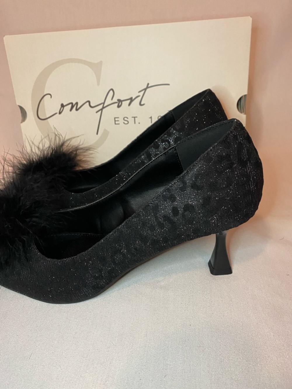 Black Pointed-Toe Pom-Pom Kitten Heels - Picture 3 of 10